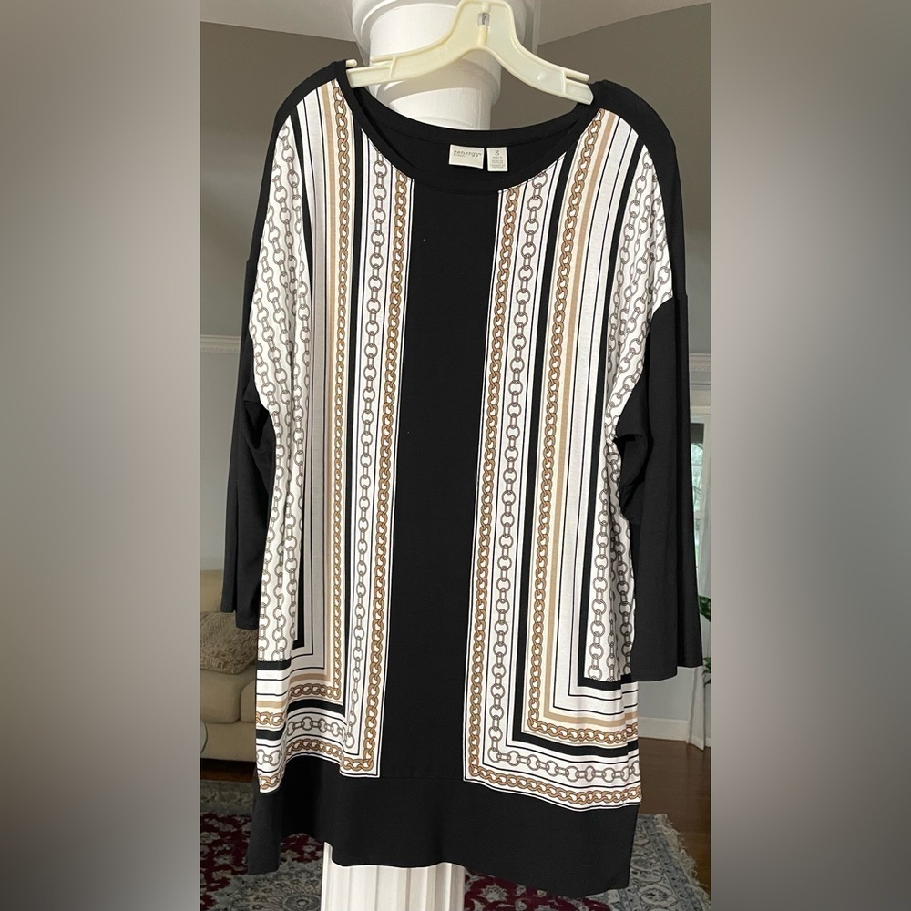 Zenergy by Chico women’s 3/4 sleeves gold chins pattern tonic / dress size 3